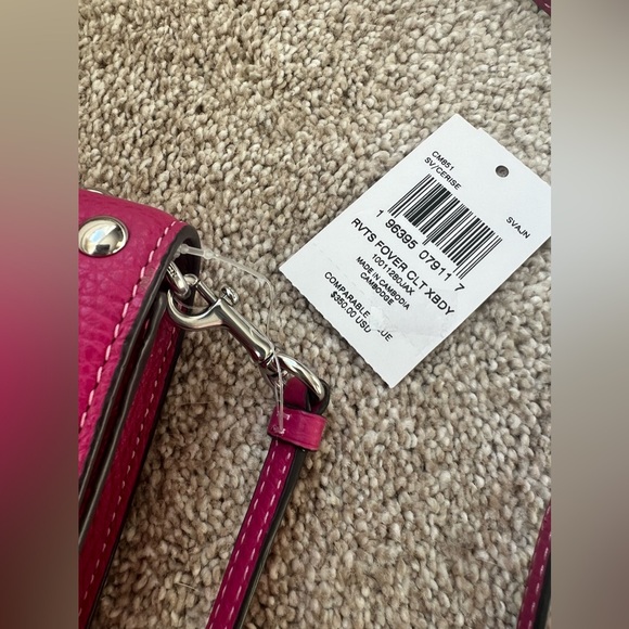 Coach Crossbody Style #CM851 Pink with rivets RVTS FOVER CLT XBDY New - Picture 3 of 12